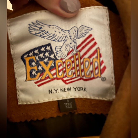 Stylish Tan Suede Fringe Jacket - Picture 3 of 3